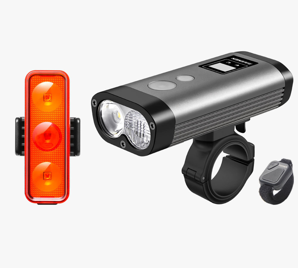 Set světel přední Ravemen PR1600 + zadní Ravemen TR300