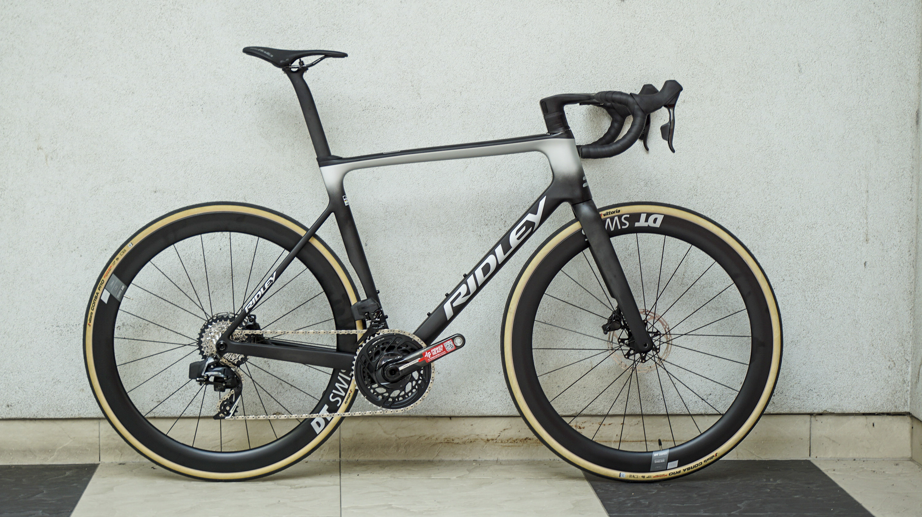 Ridley FALCN RS SRAM FORCE AXS kola DT SWISS ARC 1400 Replica L 60cm