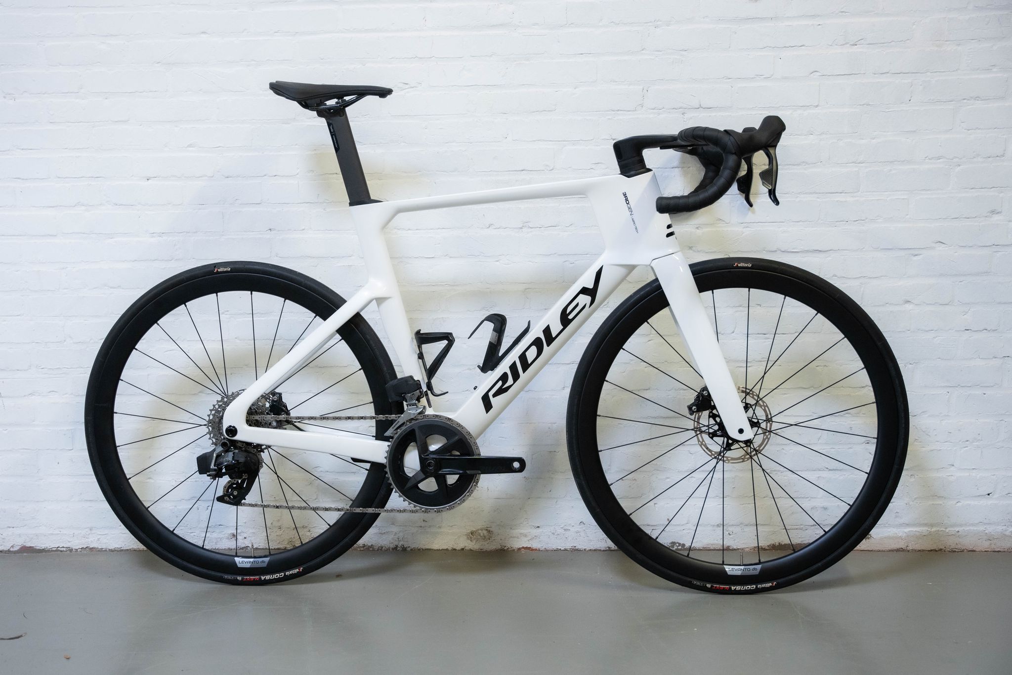 RIDLEY NOAH 3.0 Ultegra Di2 Pearl White/Black