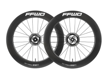 Karbonová kola Fast Forward RYOT77 V2 (77 mm), FFWD N/GAGE 2:1, White, plášť