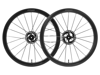 Karbonová kola RAW CS (44 mm), FFWD/C