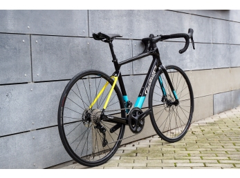 Wilier GARDA Disc+ Shimano 105 +RS171 Astana M