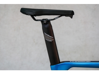kolo TURBINE ULTEGRA Di2 Disc+COMETE Azzuro