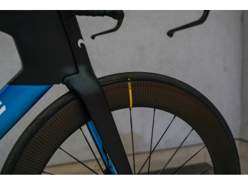 kolo TURBINE ULTEGRA Di2 Disc+COMETE Azzuro