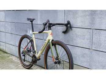 Wilier RAVE SLR Disc + GRX Di2 2x11 + GRAFF sand L