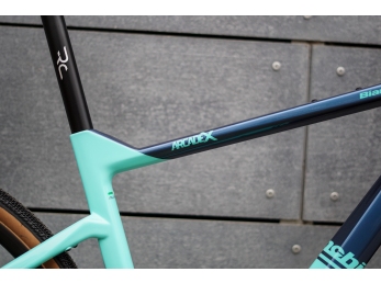 Bianchi Arcadex 2023 Celeste GRX 810 1x11sp