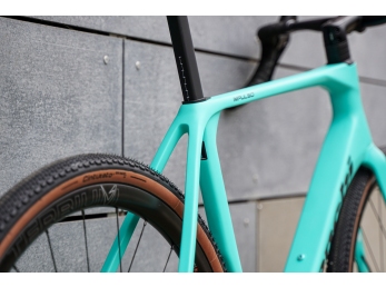 Bianchi Impulso PRO Shimano GRX 820 DISC 2X12S CELESTE 2026