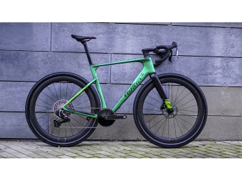 Wilier RAVE ID2 SRAM FORCE XPLR AXS E1 1x13S 	MICHE AERO GRAFF CARBON 48 Pixel GREEN