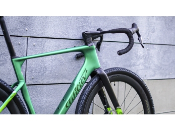 Wilier RAVE ID2 SRAM FORCE XPLR AXS E1 1x13S 	MICHE AERO GRAFF CARBON 48 Pixel GREEN
