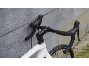 Wilier GARDA Shimano 105 Miche Reflex DX white black M
