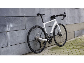 Wilier GARDA Shimano 105 Miche Reflex DX white black M