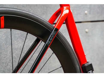 Wilier FILANTE SL Disc + 105 Di2 + NDR50 RED M