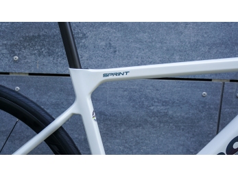 Bianchi Sprint Shimano 105 mech.12sp  Disc Light Grey/Graphite Full Glossy 2025