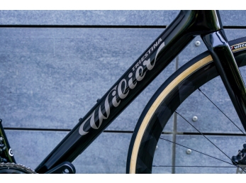 Wilier ZERO SLR Disc + ULTEGRA Di2 + SLR38 black  XL