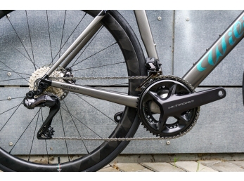 Wilier FILANTE Disc + ULTEGRA Di2 + SLR42 iride  M
