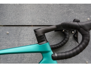 Bianchi Specialissima PRO Ultegra Di2 + WATT - karbon kola Palladium 33 2025