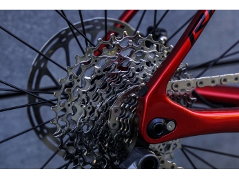 Ridley Fenix SLiC Sram Rival AXS Black-Red, vel.M-57cm