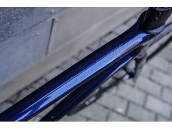 ISAAC Boson Disc Indigo Blue  RÁMOVÁ SADA velikost L