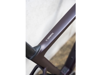 Ridley E-Grifn Shimano 105 Dark Plum Metallic + Autumn Grey Metallic