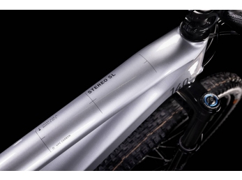 CUBE Stereo 140 HPC SL 27.5 polarsilver´n´black L 2022