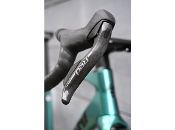Bianchi Impulso RC SRAM RED XPLR - Officina Bianchi  Chromo Celeste velikost M