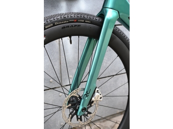 Bianchi Impulso RC SRAM RED XPLR - Officina Bianchi  Chromo Celeste velikost M