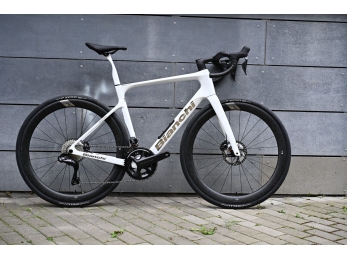 Bianchi INFINITO PRO ULTEGRA Di2 Metallic White / Chrome Full Glossy