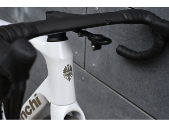 Bianchi INFINITO PRO ULTEGRA Di2 Metallic White / Chrome Full Glossy