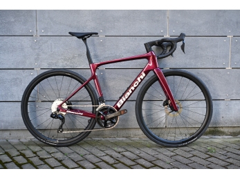 Bianchi INFINITO SHIMANO 105 12s Burgundy Red – White Full Glossy