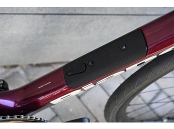 Bianchi INFINITO SHIMANO 105 12s Burgundy Red – White Full Glossy