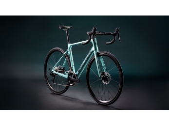 Bianchi Infinito Ultegra Di2 - Celeste glossy/black decals 2025