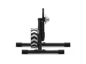 Trenažér WAHOO KICKR CORE 2 Smart Trainer +11speed kazeta