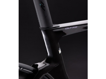 Bianchi Oltre PRO Disc FORCE AXS 12sp Carbon UD/Pearlized Iridescent 2025