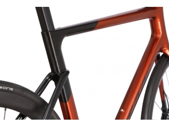 ISAAC Boson Disc Quartz Red,  L