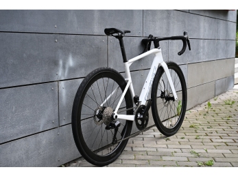 Wilier RAPIDA+105 Di2 2x12+ASFALTO 45 Carbon - WEEKEND WHITE GLOSSY