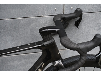 Wilier RAVE SLR ID2+RIVAL XPLR E1 1x13+Miche STERRATO 40  Glitch Black M